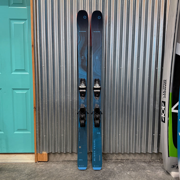 Blizzard Black Pearl 88 Women's Skis w/ Marker Squire 11 GW Bindings - USED