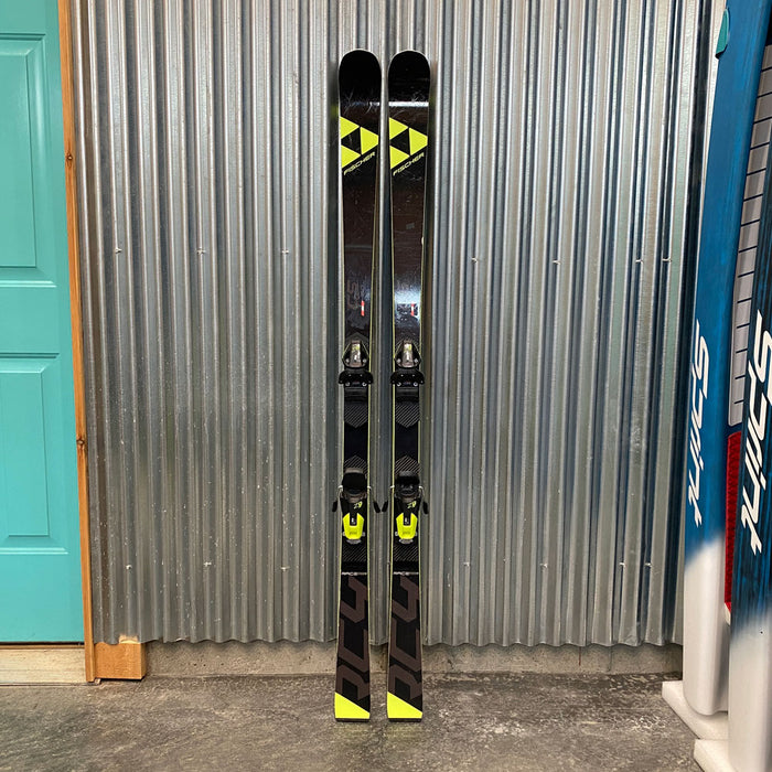 Fischer RC4 GS World Cup FIS Kid's Race Skis w/ Fischer Z9 Bindings - USED